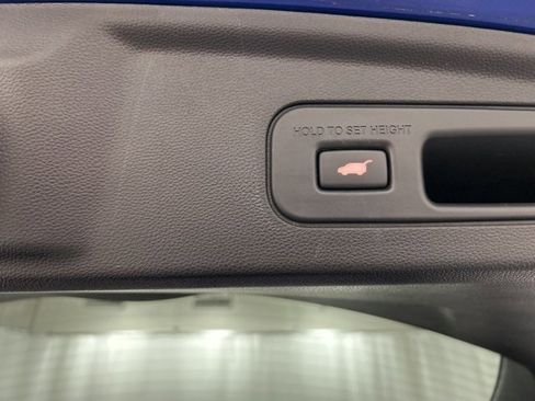 Used 2023 Acura MDX A-Spec image 33