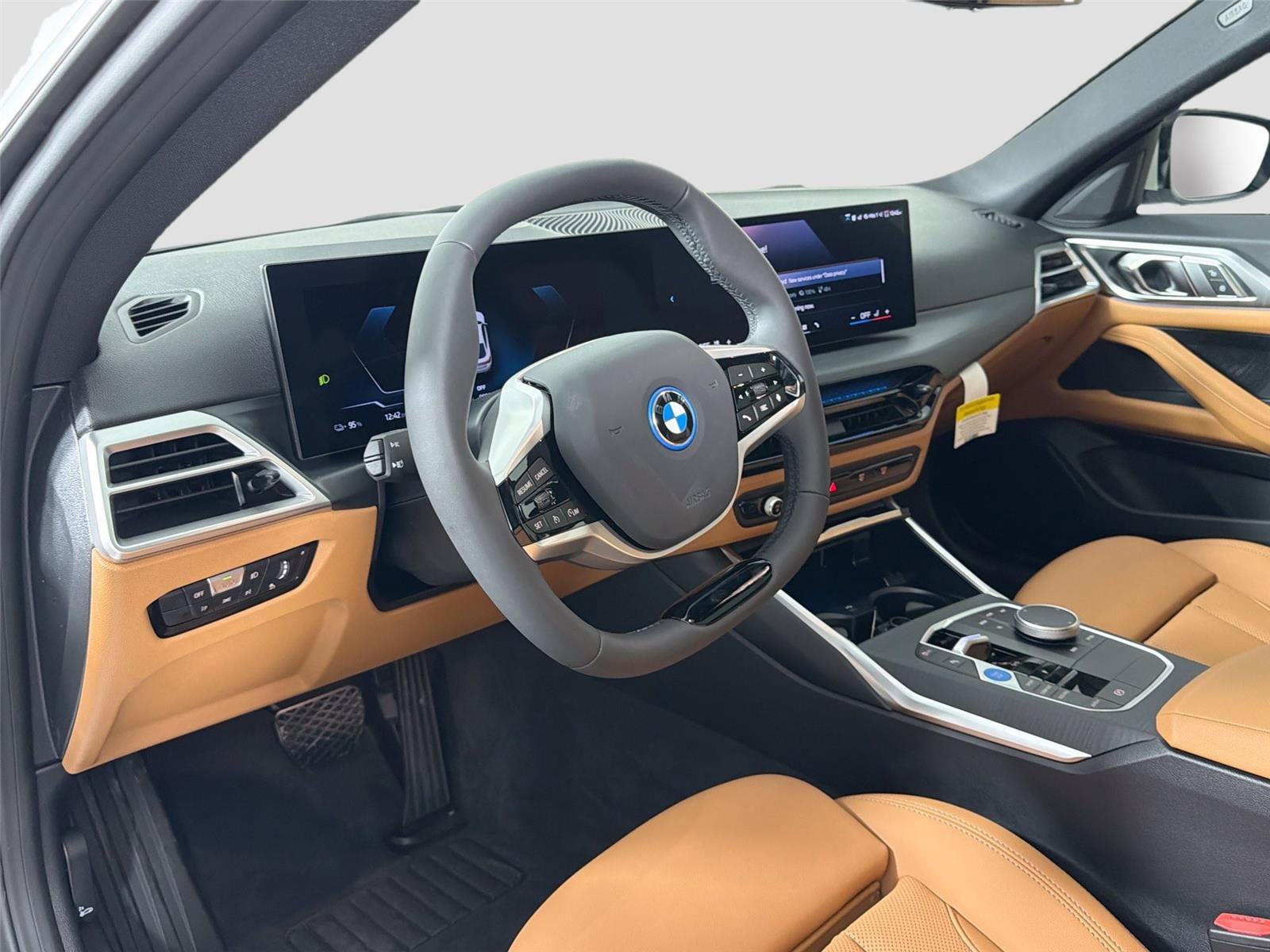 New 2026 BMW i4 xDrive40i AWD/4WD image 17