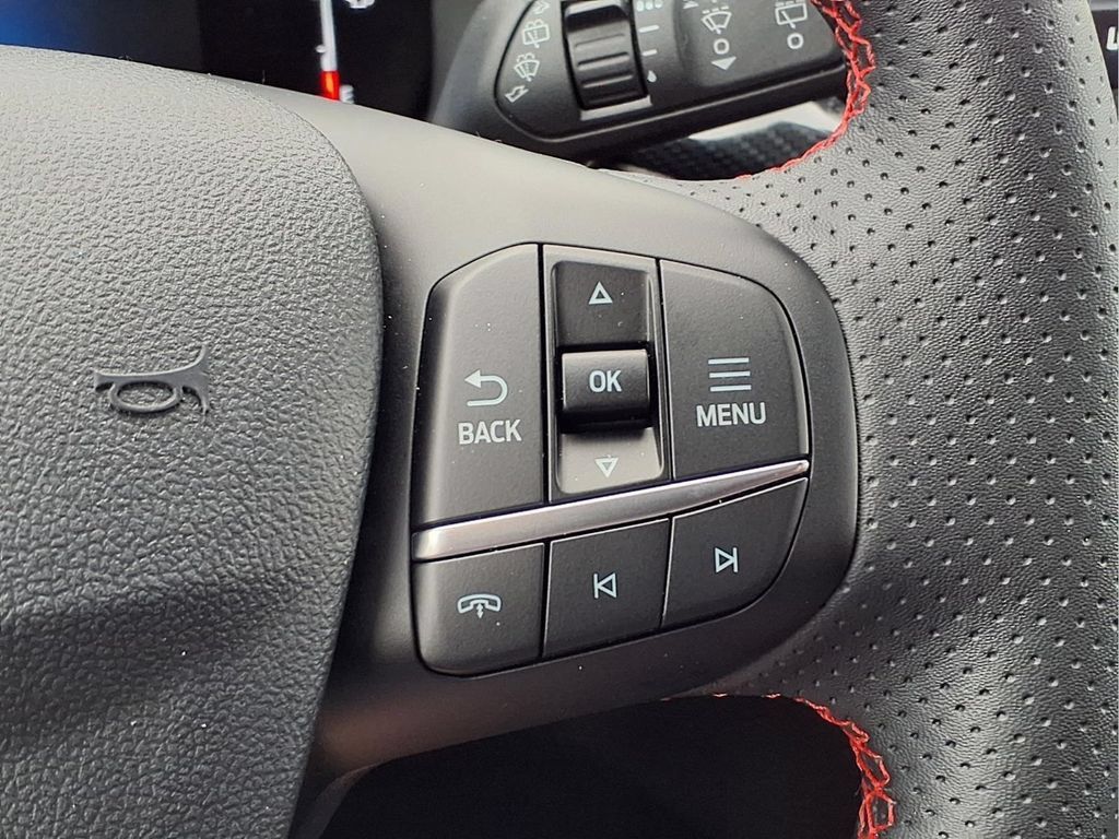 Used 2024 Ford Escape ST-Line w/ Tech Pack #1 AWD/4WD image 23