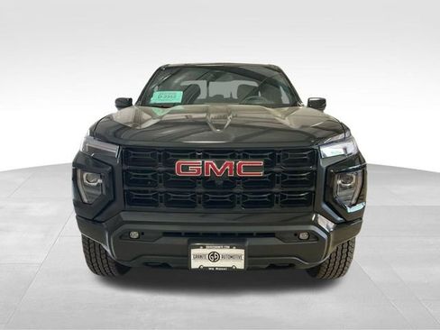 New 2025 GMC Canyon Elevation w/ Convenience Package image 2