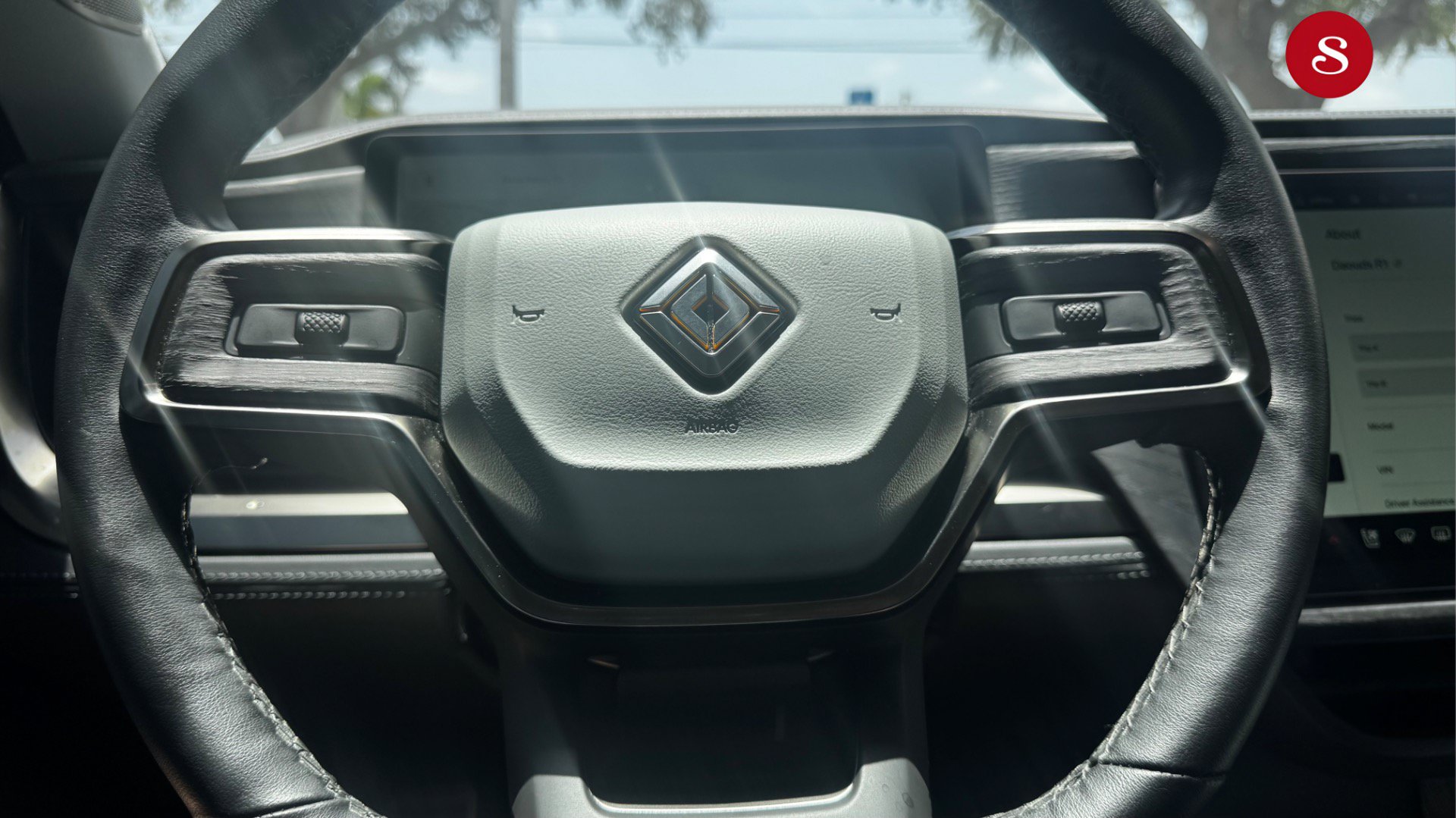 Used 2024 Rivian R1S Adventure Quad AWD/4WD image 12