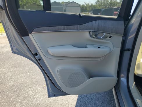Used 2024 Volvo XC90 B6 Ultimate w/ Lounge Package AWD/4WD image 23