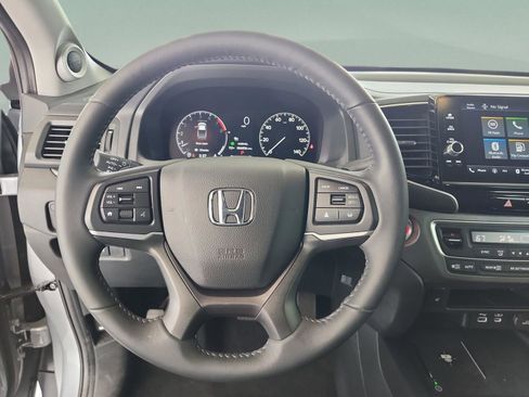 Used 2025 Honda Ridgeline RTL image 10