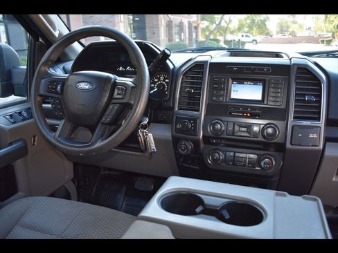 Used 2018 Ford F150 XLT w/ Max Trailer Tow Package image 36