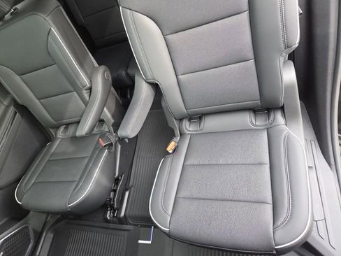 New 2026 Buick Enclave Preferred w/ Power Package image 31