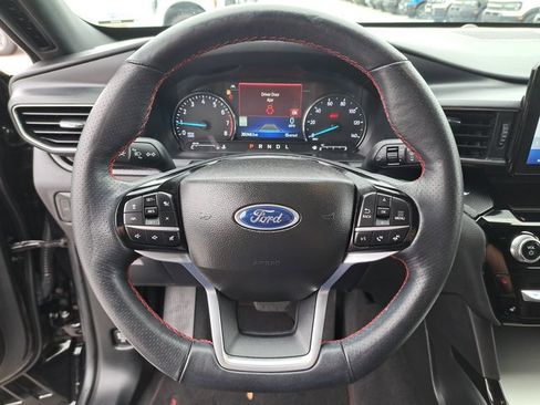 Certified 2023 Ford Explorer ST-Line w/ Class IV Trailer Tow Package image 27
