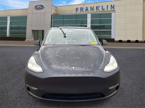 Used 2024 Tesla Model Y Long Range image 2