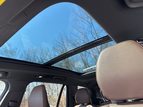 Certified 2024 Volvo XC90 B5 Plus w/ Protection Package Premier image 20