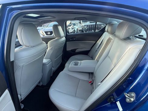 Used 2016 Acura ILX FWD image 12