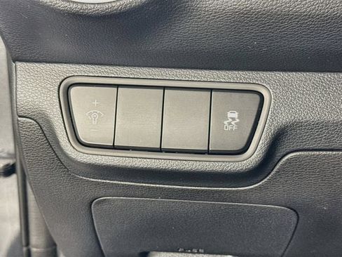 Used 2024 Kia Forte LXS FWD image 10