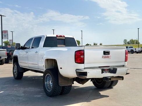 Used 2017 GMC Sierra 3500 Denali AWD/4WD image 4