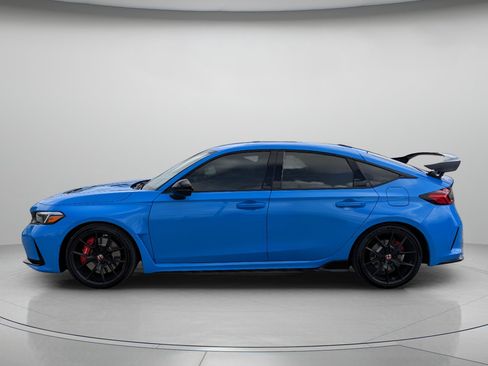 Used 2023 Honda Civic Type R image 5