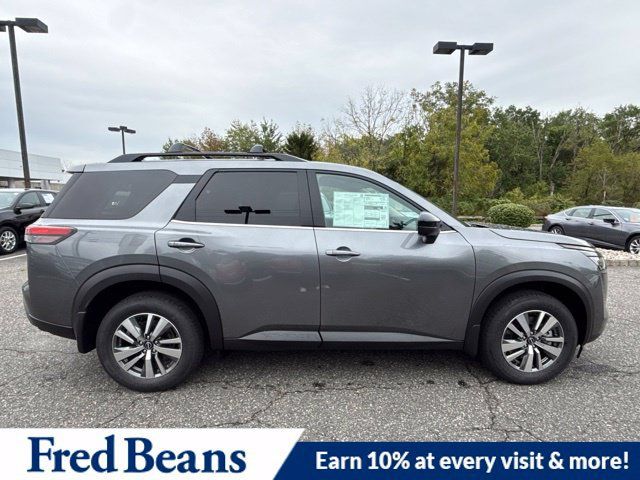 New 2026 Nissan Pathfinder SL AWD/4WD image 10