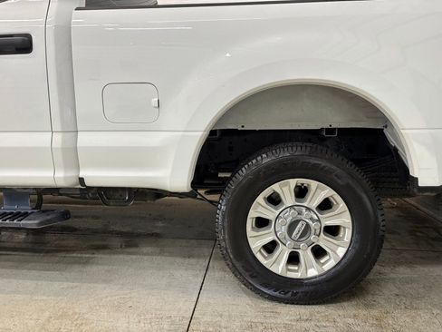 Used 2022 Ford F250 XL w/ STX Appearance Package AWD/4WD image 8