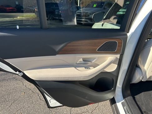 Used 2025 Mercedes-Benz GLE 450 GLE 450 image 10
