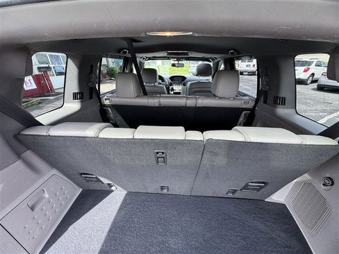Used 2013 Honda Pilot Touring image 12
