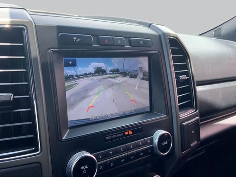 Used 2021 Ford Expedition XLT RWD image 27