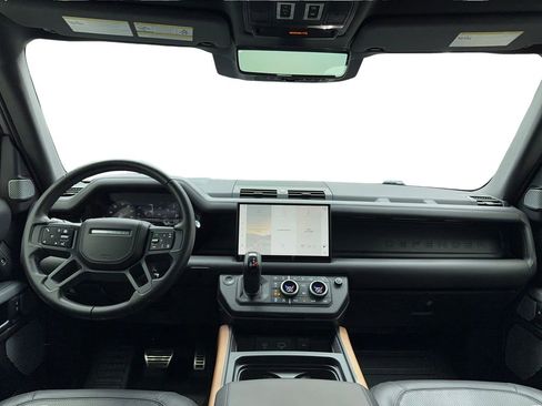 Used 2024 Land Rover Defender 130 X image 18