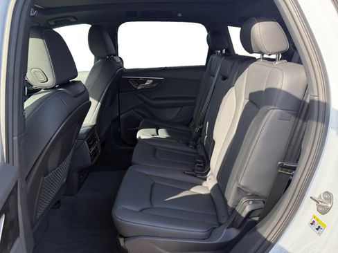 New 2026 Audi Q7 3.0T Premium Plus image 16