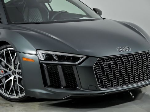 Used 2017 Audi R8 V10 plus image 3
