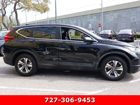 Used 2018 Honda CR-V LX image 9