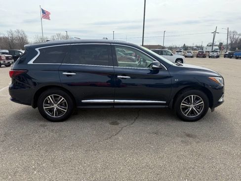 Used 2017 INFINITI QX60 AWD w/ Premium Plus Package image 6