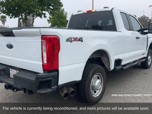Used 2023 Ford F350 XL AWD/4WD image 6
