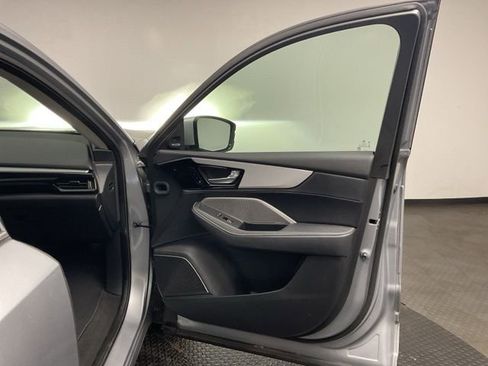 Used 2023 Acura MDX SH-AWD w/ Technology Package image 24