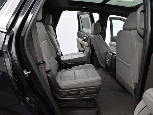 Used 2024 Chevrolet Tahoe LT w/ LT Signature Plus Package AWD/4WD image 38