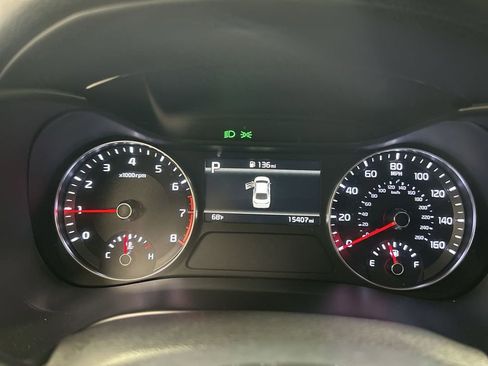 Certified 2023 Kia Forte LXS w/ LXS Technology Package image 13