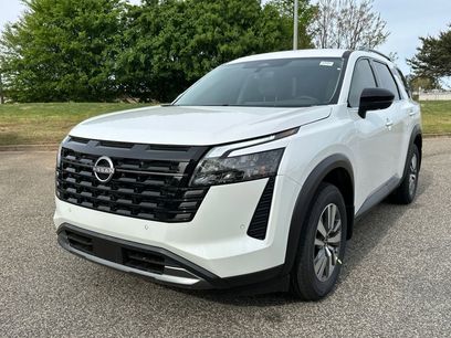 New 2026 Nissan Pathfinder SL