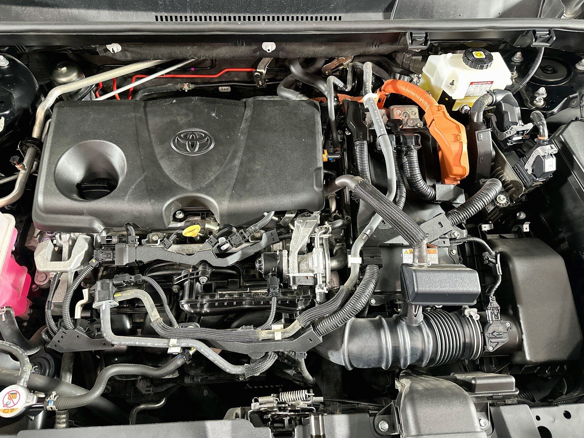 Used 2021 Toyota RAV4 Limited AWD/4WD image 35