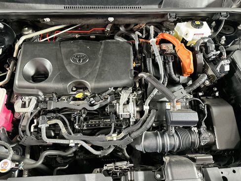 Used 2021 Toyota RAV4 Limited AWD/4WD image 35