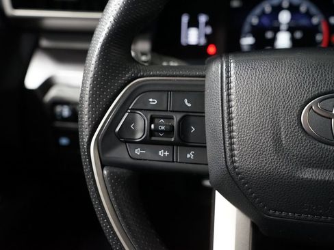 Used 2025 Toyota 4Runner SR5 image 15