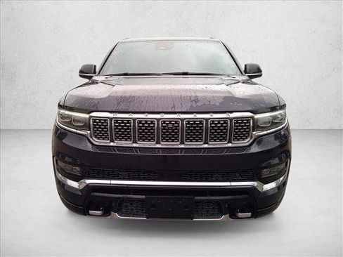 Used 2023 Jeep Grand Wagoneer Series II w/ Convenience Group III AWD/4WD image 2