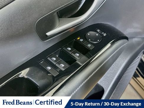 Certified 2025 Hyundai Santa Cruz Limited AWD/4WD image 10