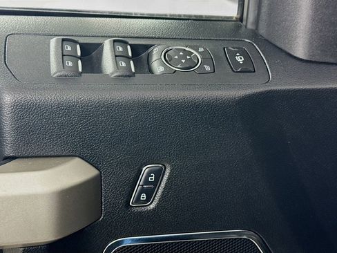 Used 2017 Ford F250 Lariat w/ Chrome Package RWD image 23