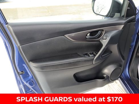 Certified 2020 Nissan Rogue Sport S image 25