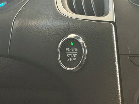 Used 2018 Ford Edge SE AWD/4WD image 30