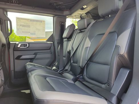 New 2026 Ford Bronco Outer Banks AWD/4WD image 10
