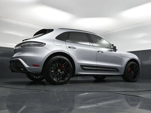 New 2024 Porsche Macan GTS AWD/4WD image 26