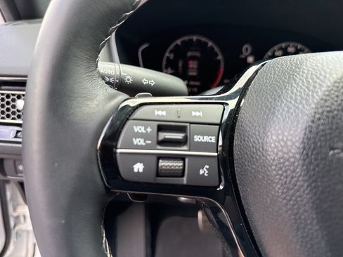 Certified 2025 Honda Civic Sport image 30