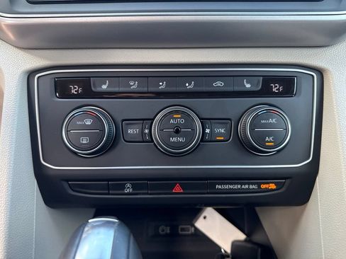 Used 2018 Volkswagen Atlas SE FWD image 18