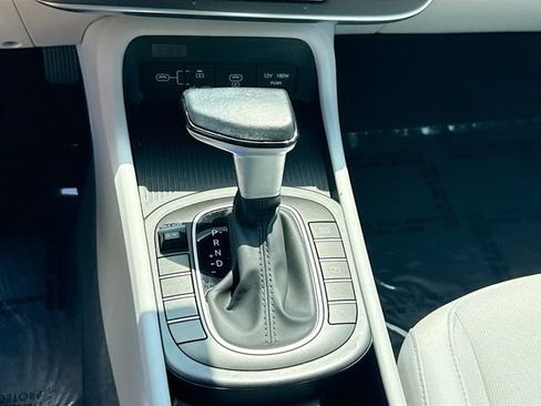 Certified 2024 Hyundai Kona SEL FWD image 16