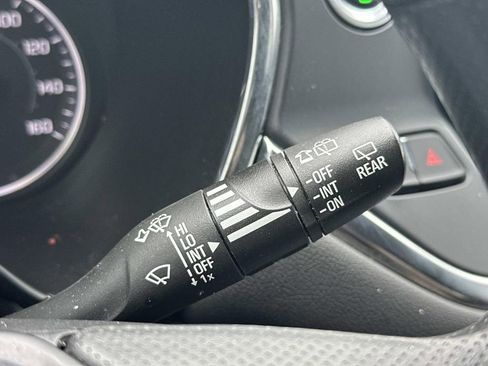 Used 2022 Chevrolet Blazer LT image 24