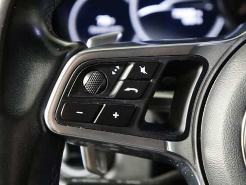 Used 2020 Porsche Cayenne AWD/4WD image 27