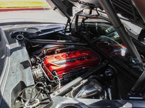 Used 2023 Chevrolet Corvette Stingray Premium Cpe w/ Z51 Performance Package image 23