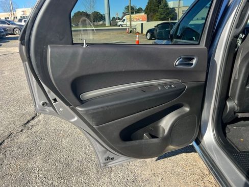 Used 2020 Dodge Durango SXT w/ 3rd Row Seating Group image 12