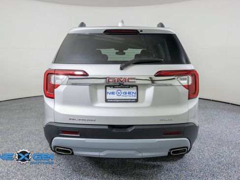 Used 2020 GMC Acadia SLT w/ LPO, Cargo Package AWD/4WD image 7