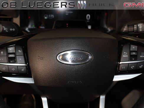 Used 2025 Ford Explorer Platinum w/ Ultimate Package AWD/4WD image 26